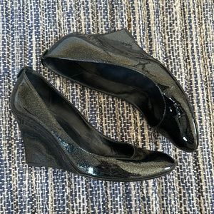 GUCCI || Patent Wedges
